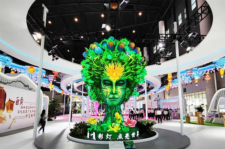 《生命之树》花灯